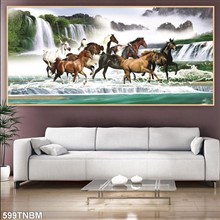 Mẫu Tranh ngựa bát mã mã số 599TNBM